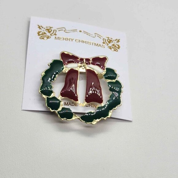 Brand New Christmas Wreath Brooch - Picture 3 of 4